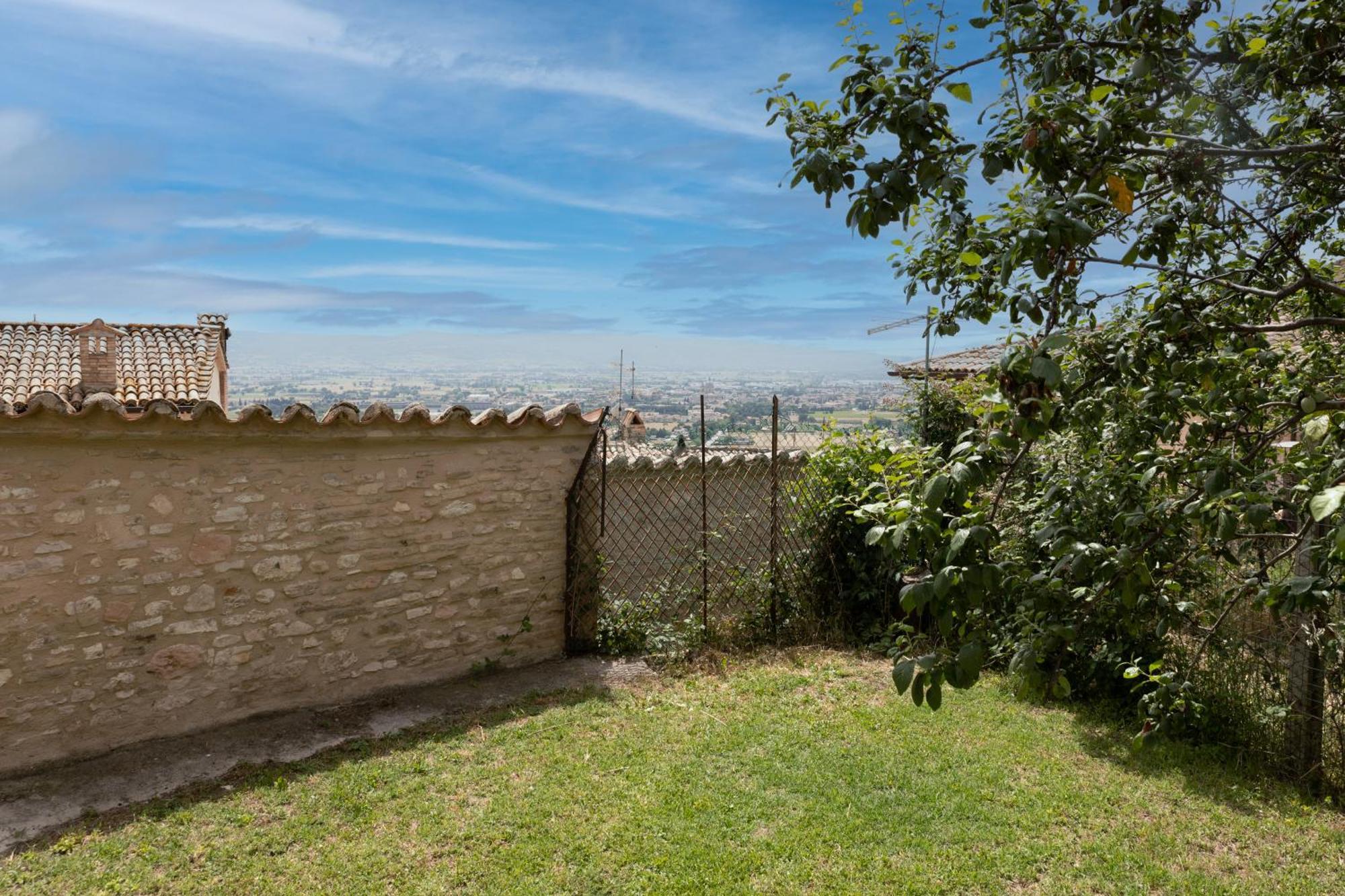 Rustic House, Con Patio E Giardino, Assisi Centro Villa Exterior photo